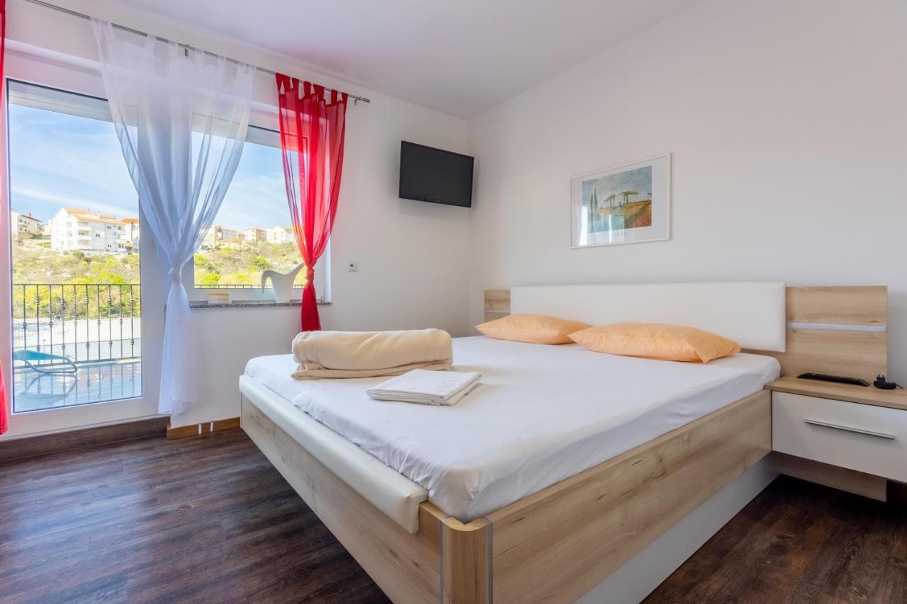 Rimac Apartment And Rooms Novi Vinodolski Dış mekan fotoğraf